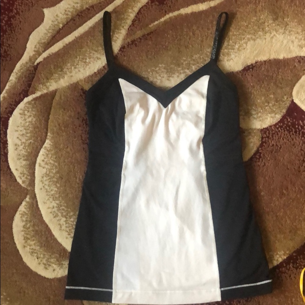 Lululemon top, size 6